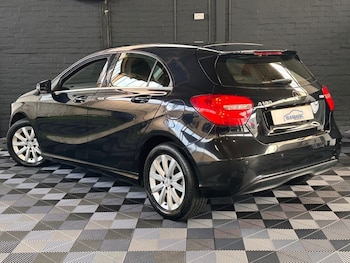 Used Mercedes-Benz A-Class 2014 for sale - 77748645: Photo