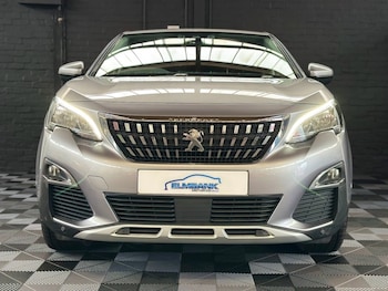 Used Peugeot 3008 2018 for sale - 77594432: Photo