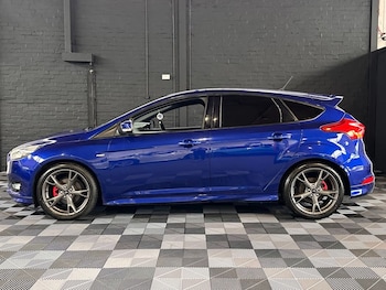 Used Ford Focus 2018 for sale - 77408200: Photo