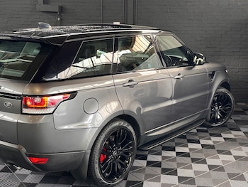 Used Land Rover Range Rover Sport 2017 for sale - 78315298: Photo