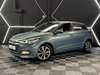 Used Hyundai i20 2015 for sale - 79506394: Photo