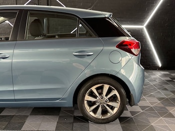 Used Hyundai i20 2015 for sale - 79506394: Photo