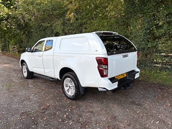 Used Isuzu D-Max 2021 for sale - 76101445: Photo