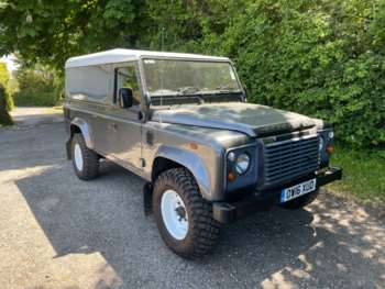 Used Land Rover Defender 2016 for sale - 71082864: Photo