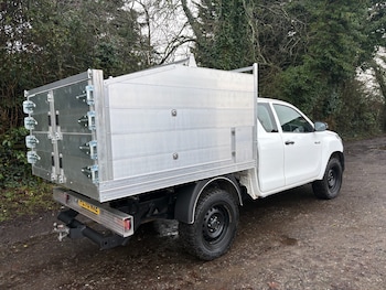Used Toyota Hilux 2020 for sale - 77487328: Photo