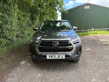 Used Toyota Hilux 2022 for sale - 78617813: Photo