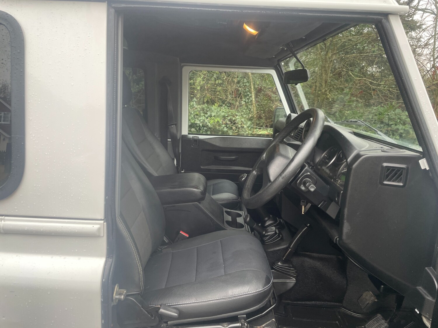 Used Land Rover Defender 2015 for sale - 76411955: Photo 7