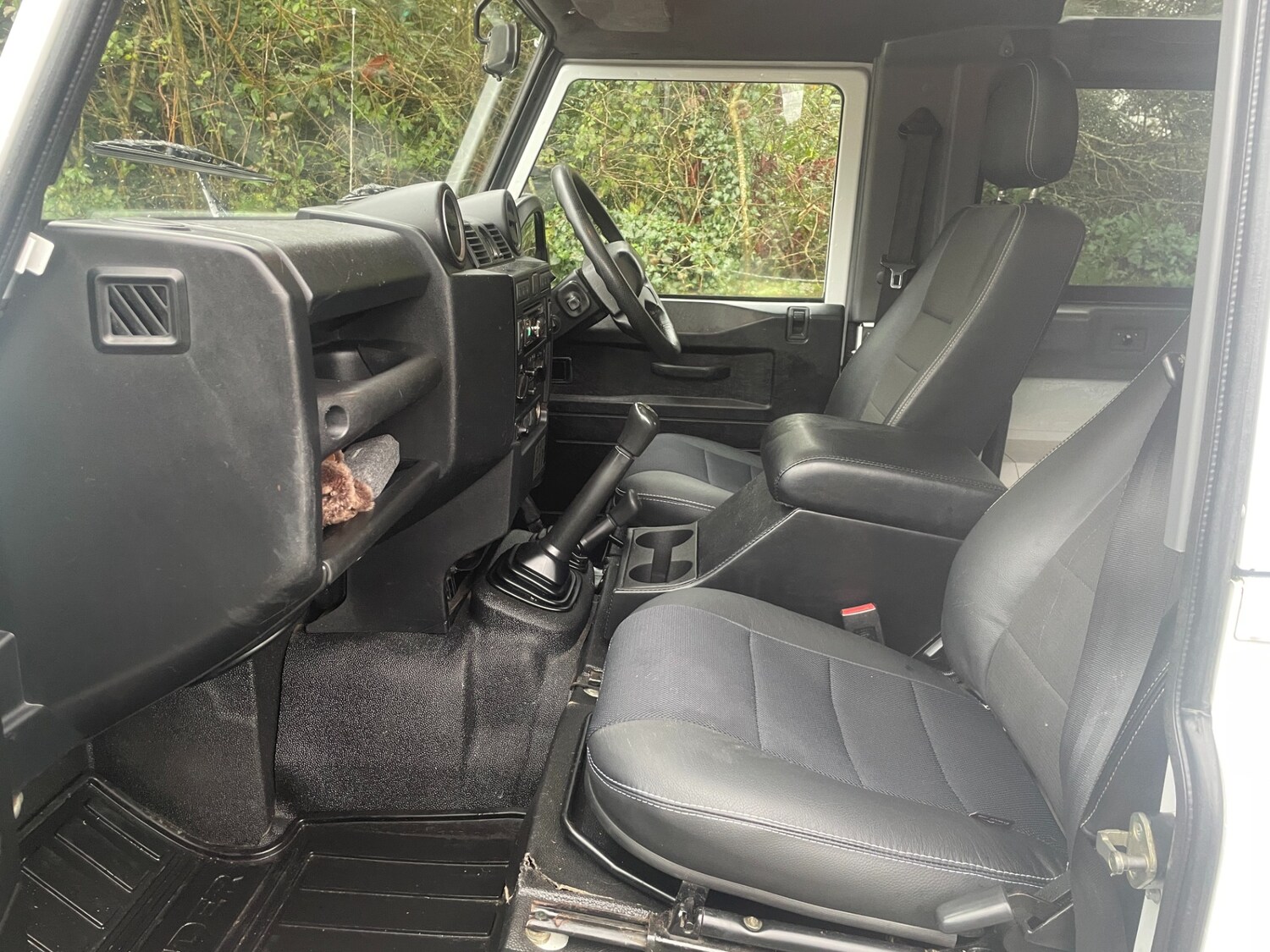 Used Land Rover Defender 2015 for sale - 76411955: Photo 9