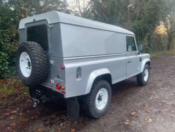 Used Land Rover Defender 2016 for sale - 71084501: Photo