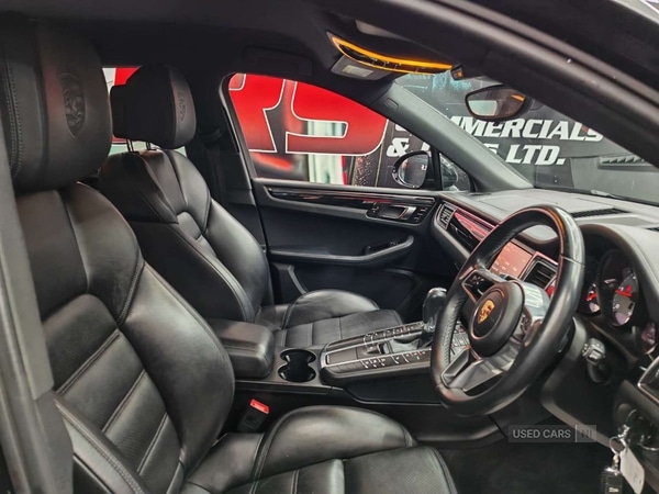 Used Porsche Macan 2015 for sale - 77854811: Photo 10