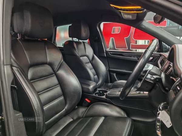 Used Porsche Macan 2015 for sale - 77854811: Photo 11