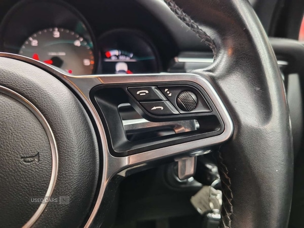 Used Porsche Macan 2015 for sale - 77854811: Photo 25