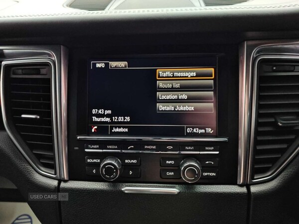 Used Porsche Macan 2015 for sale - 77854811: Photo 31