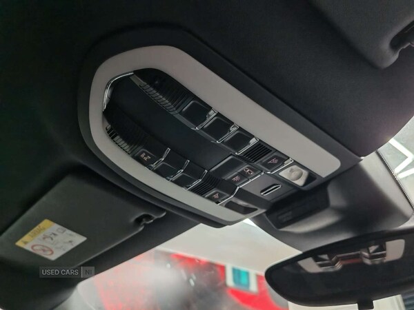 Used Porsche Macan 2015 for sale - 77854811: Photo 38