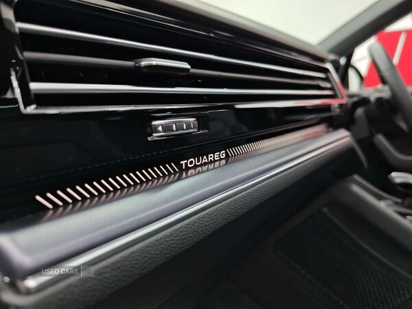Used Volkswagen Touareg 2024 for sale - 76073372: Photo 27