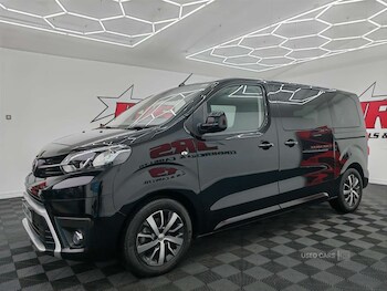 Used Toyota PROACE CITY Verso 2023 for sale - 76240463: Photo