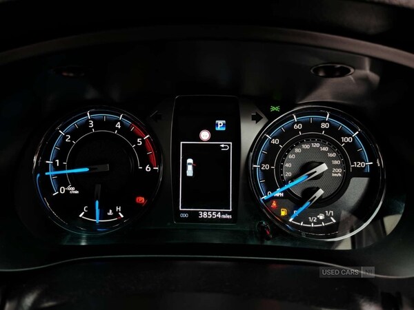 Used Toyota Hilux 2022 for sale - 75942497: Photo 35