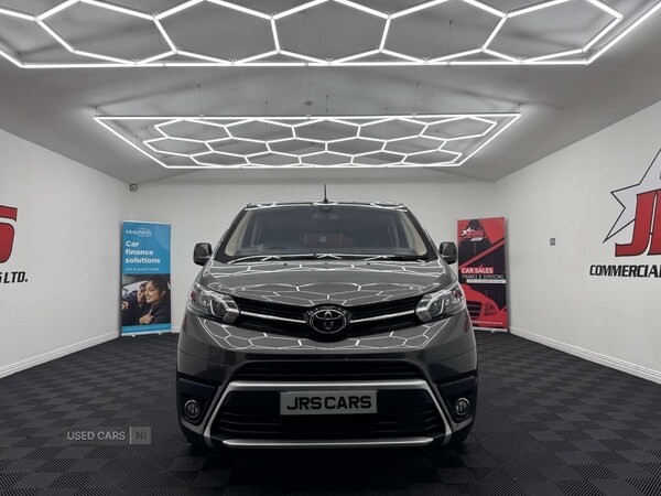 Used Toyota PROACE CITY Verso 2020 for sale - 76215885: Photo 2