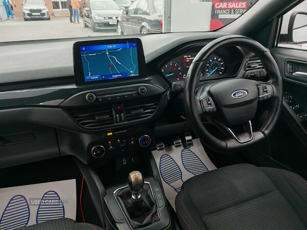 Used Ford Focus 2018 for sale - 76175717: Photo 16