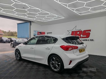 Used Ford Focus 2018 for sale - 76175717: Photo
