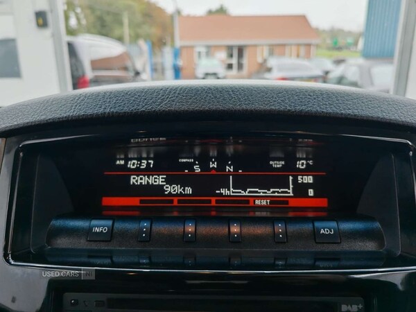 Used Mitsubishi Shogun 2015 for sale - 75954349: Photo 21