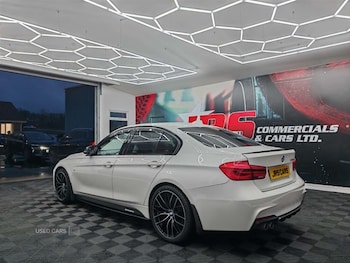 Used BMW 3 Series 2015 for sale - 77400971: Photo