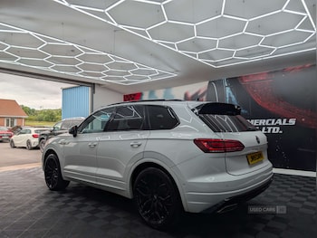 Used Volkswagen Touareg 2019 for sale - 79521889: Photo