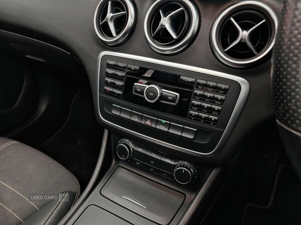 Used Mercedes-Benz A-Class 2013 for sale - 76551234: Photo 32