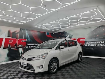 Used Toyota Verso 2017 for sale - 77315589: Photo