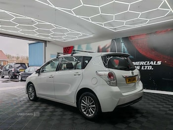 Used Toyota Verso 2017 for sale - 77315589: Photo