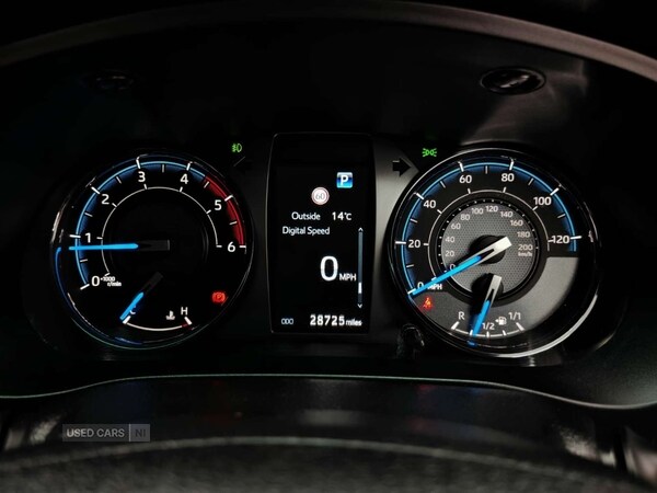 Used Toyota Hilux 2023 for sale - 76284461: Photo 29