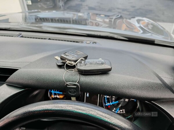 Used Toyota Hilux 2023 for sale - 76284461: Photo 40