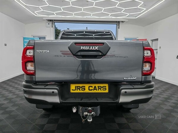 Used Toyota Hilux 2023 for sale - 76284461: Photo 5