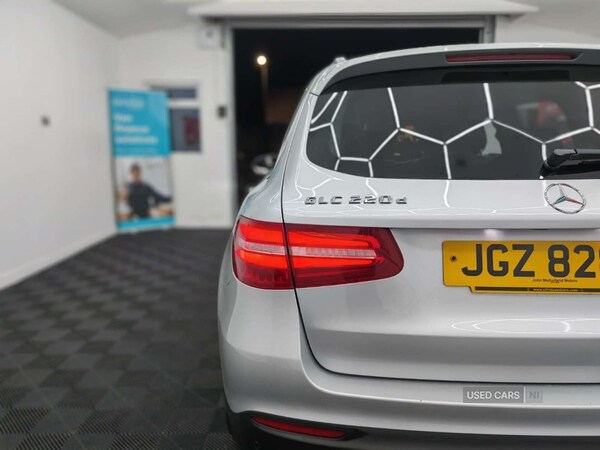 Used Mercedes-Benz GLC 2016 for sale - 76562762: Photo 7