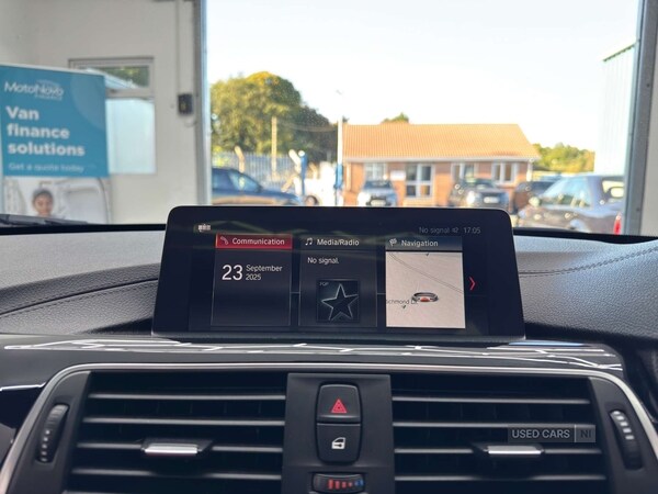 Used BMW 3 Series 2018 for sale - 76061057: Photo 18