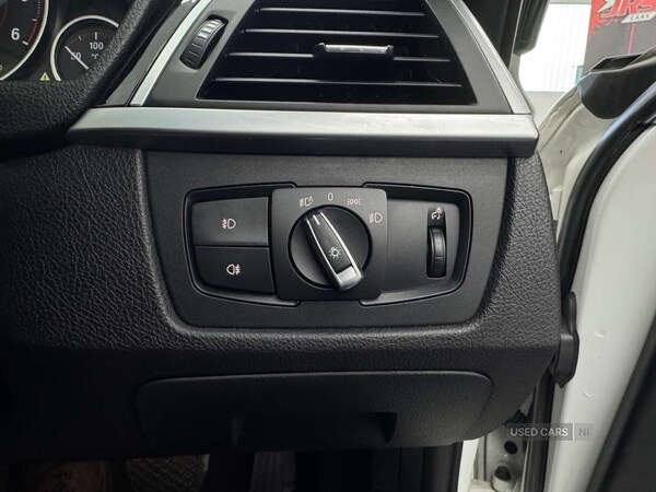 Used BMW 3 Series 2018 for sale - 76061057: Photo 29