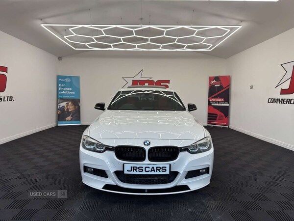 Used BMW 3 Series 2018 for sale - 76061057: Photo 2