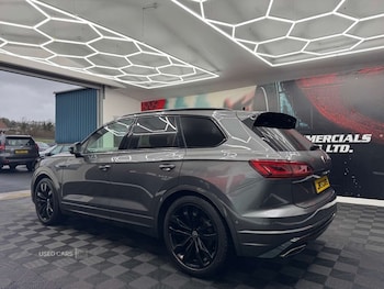 Used Volkswagen Touareg 2023 for sale - 76914110: Photo