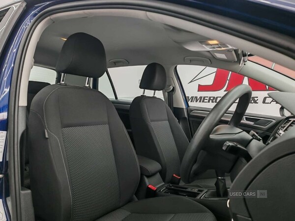 Used Volkswagen Golf 2018 for sale - 76201653: Photo 10