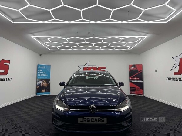 Used Volkswagen Golf 2018 for sale - 76201653: Photo 2