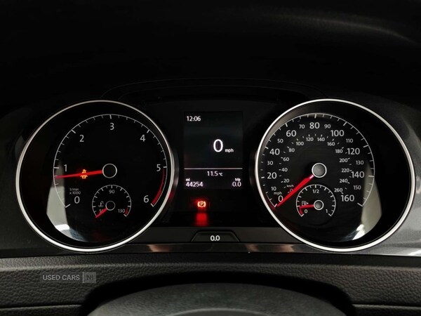 Used Volkswagen Golf 2018 for sale - 76201653: Photo 21