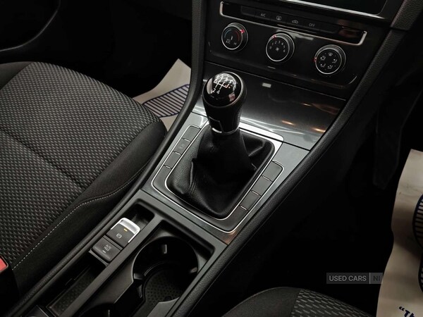 Used Volkswagen Golf 2018 for sale - 76201653: Photo 30