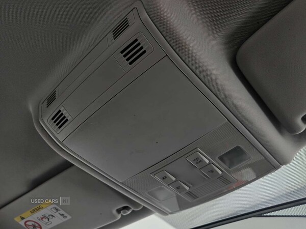 Used Volkswagen Golf 2018 for sale - 76201653: Photo 33