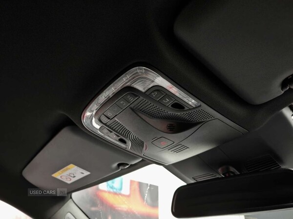 Used Mercedes-Benz V-Class 2024 for sale - 76840030: Photo 43