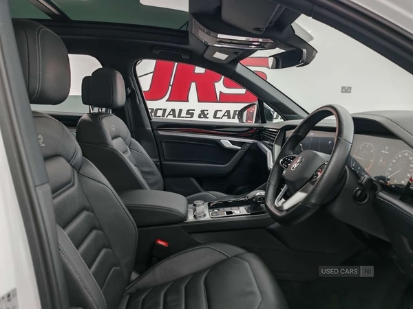 Used Volkswagen Touareg 2023 for sale - 76372123: Photo 15