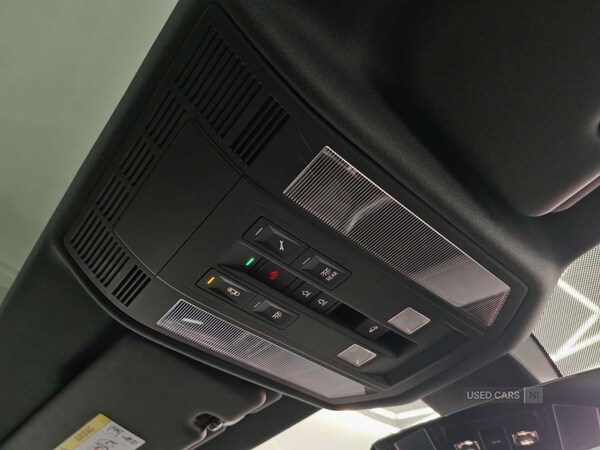 Used Volkswagen Touareg 2023 for sale - 76372123: Photo 53