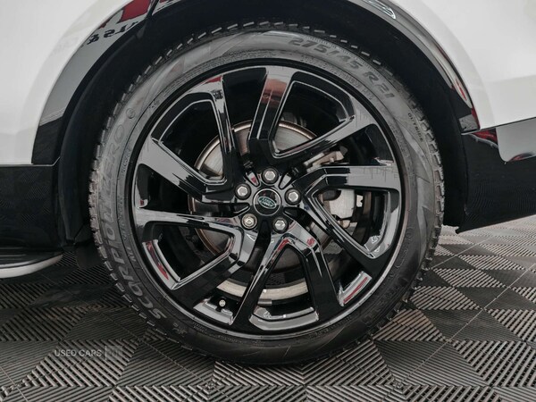 Used Land Rover Discovery 2023 for sale - 75858744: Photo 13