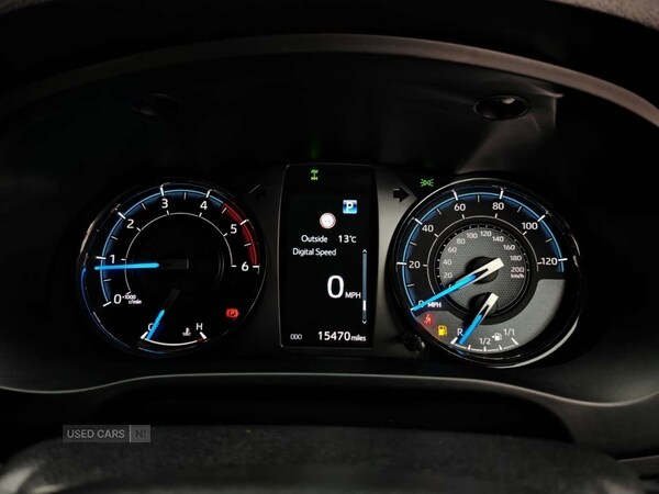 Used Toyota Hilux 2023 for sale - 76024983: Photo 28