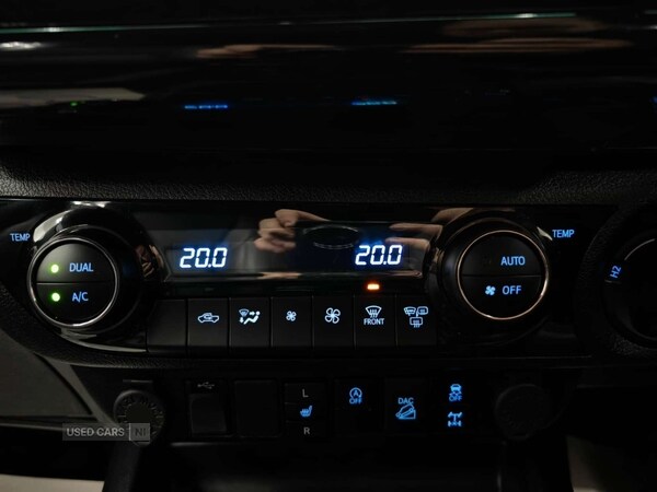 Used Toyota Hilux 2023 for sale - 76024983: Photo 36