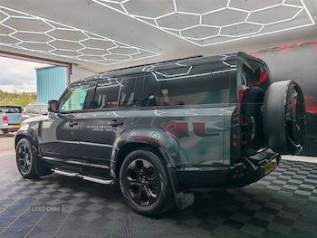Used Land Rover Defender 2023 for sale - 78676863: Photo